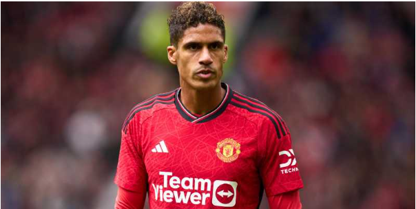 Evaluate the skills and playing style of football player Raphael Varane